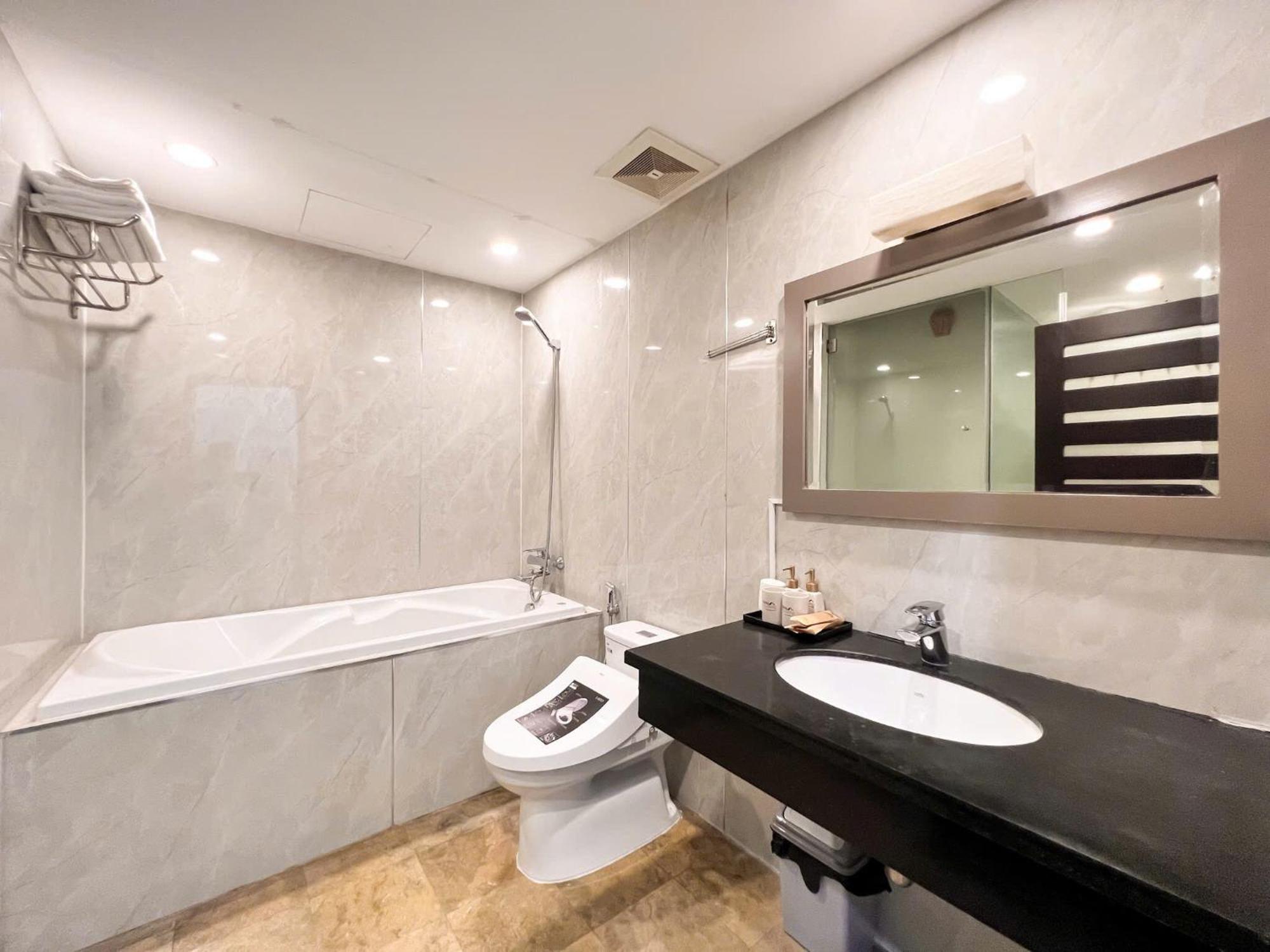 Nine Housing Kim Ma Aparthotel Hanoi Exterior photo